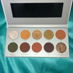 Morphe Jaclyn Hill eyeshadow palette